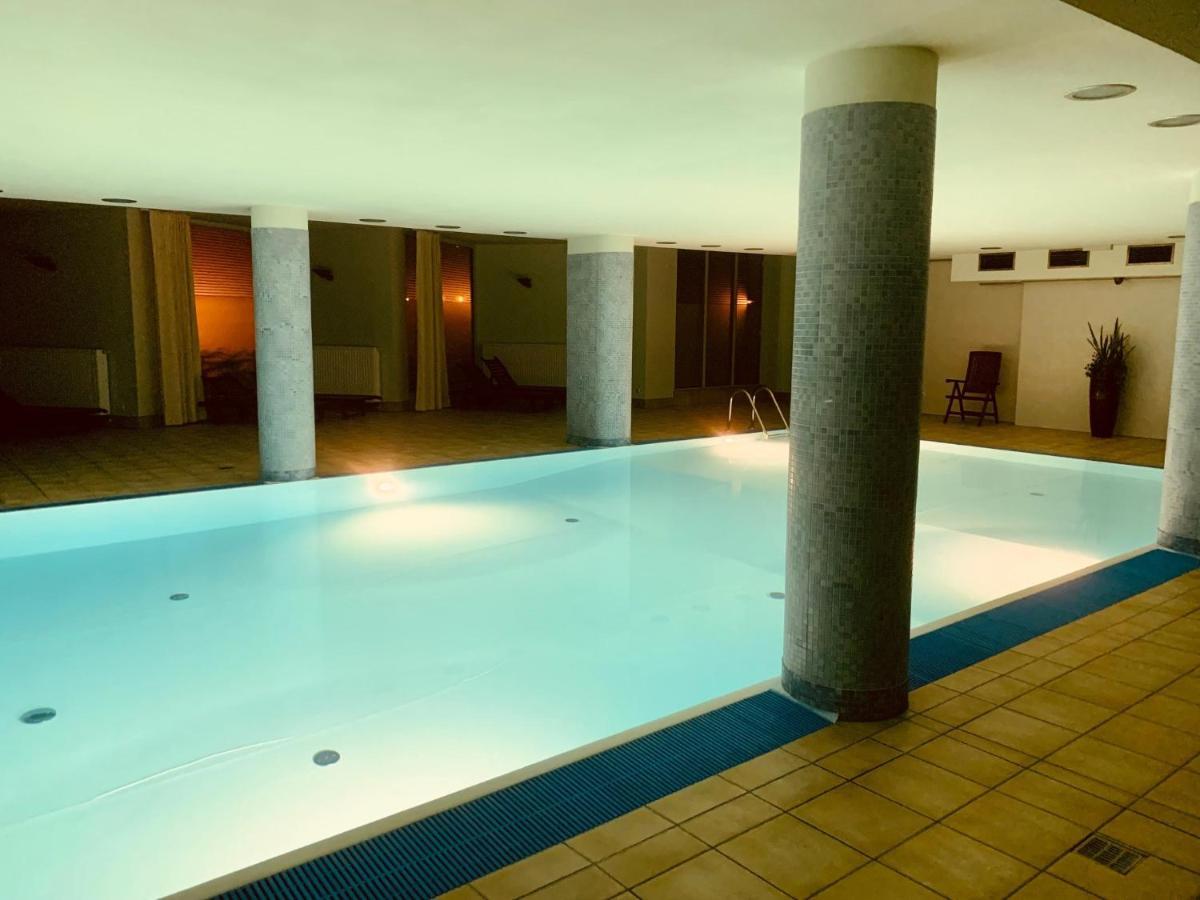 City View Wellness Apartment Swim&Steam&Relax Krasków Eksteriør bilde