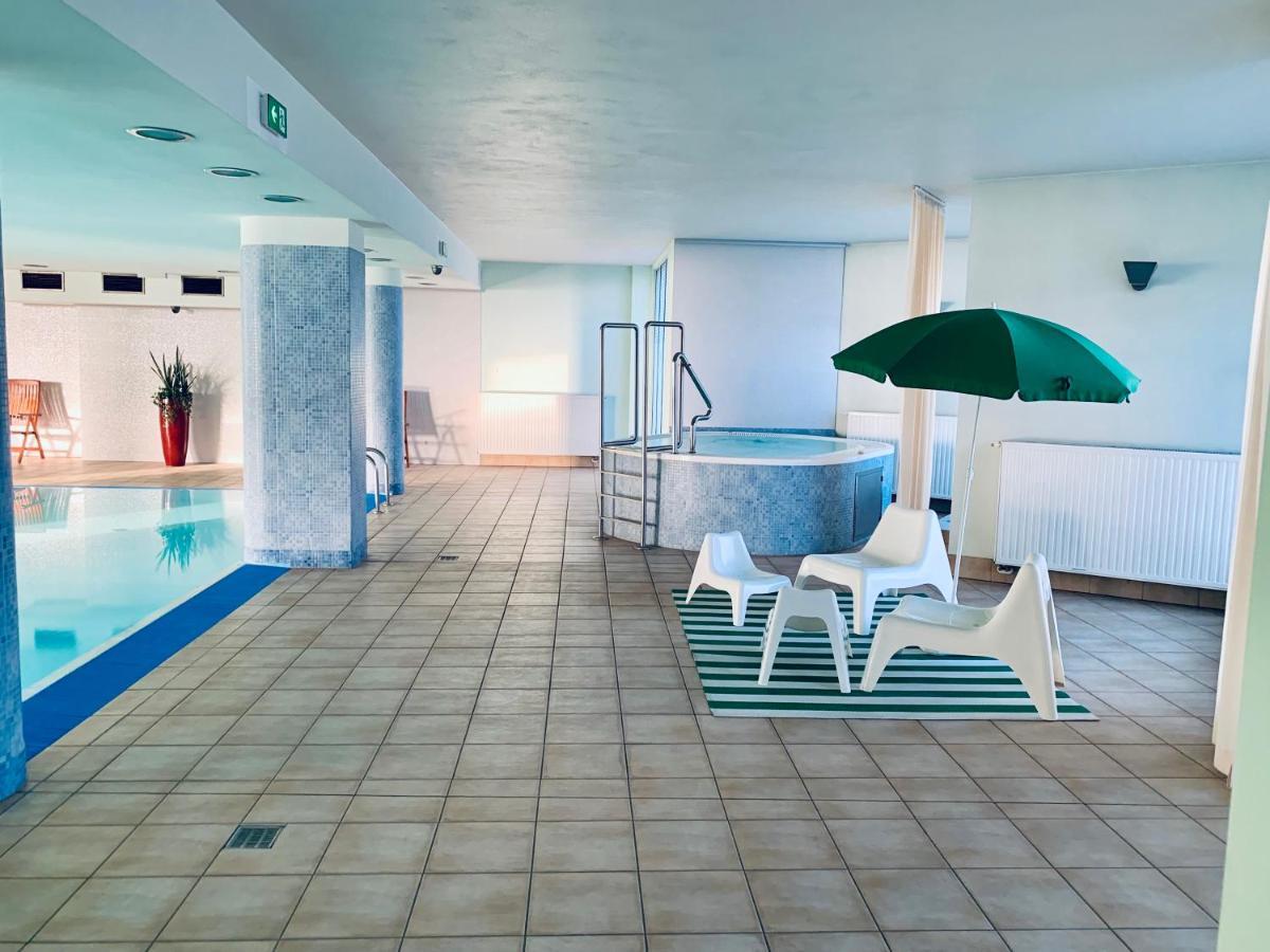 City View Wellness Apartment Swim&Steam&Relax Krasków Eksteriør bilde