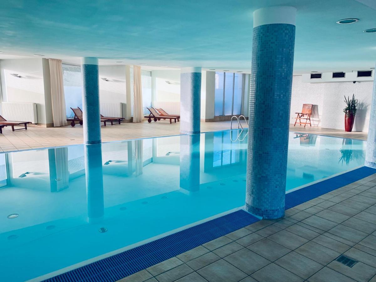 City View Wellness Apartment Swim&Steam&Relax Krasków Eksteriør bilde